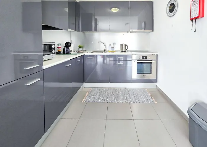 Da Rocha Sea View Terrace アパート