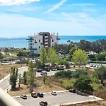 Da Rocha Sea View Terrace شقة